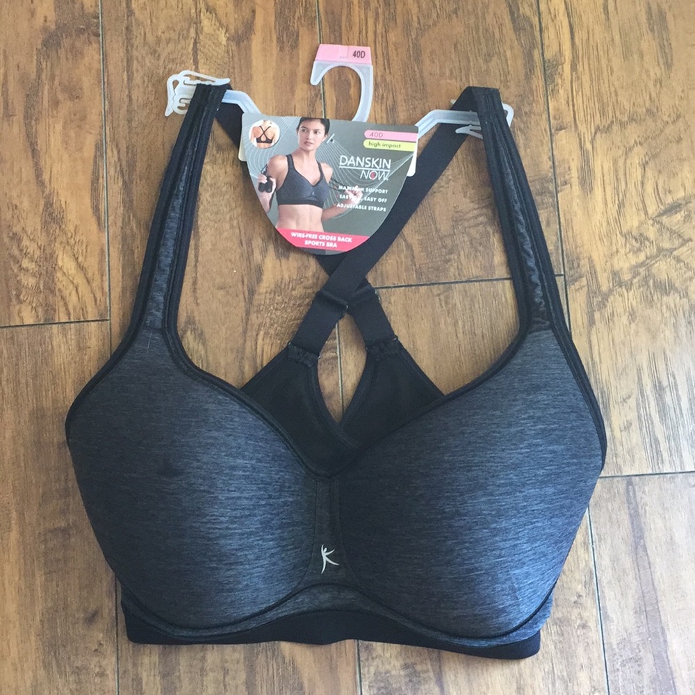 Danskin Sports Bra